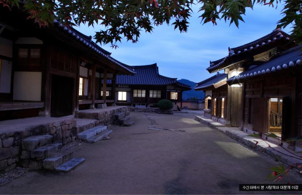 アンドン Bukchondaek Bed & Breakfast エクステリア 写真