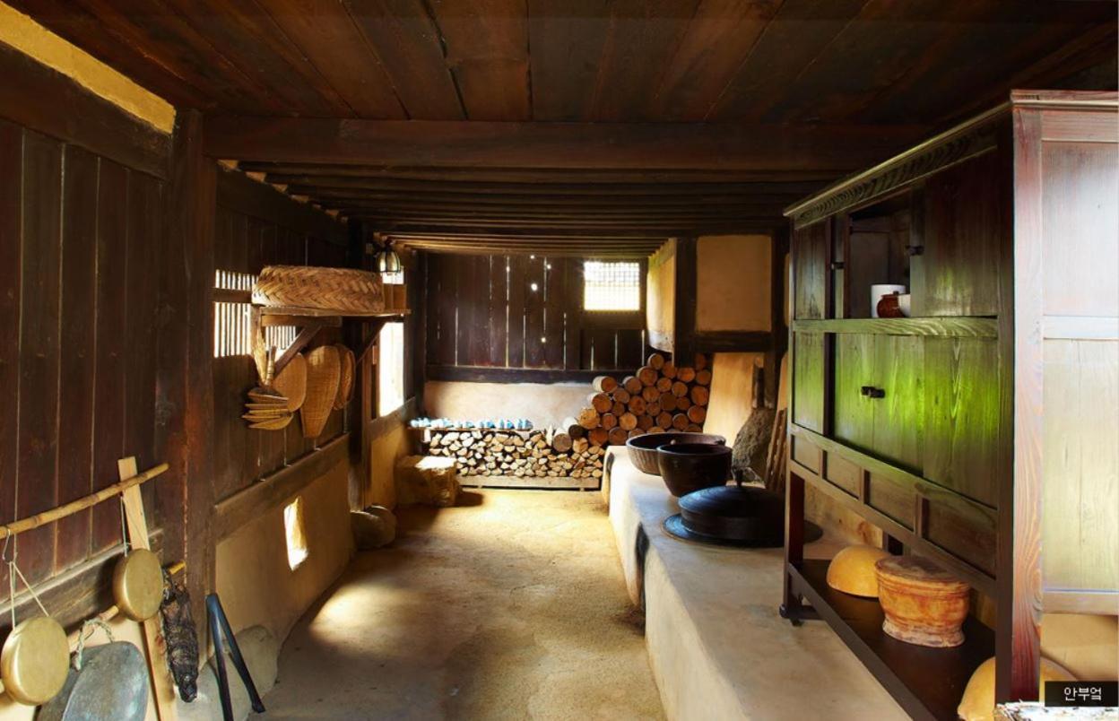 アンドン Bukchondaek Bed & Breakfast エクステリア 写真